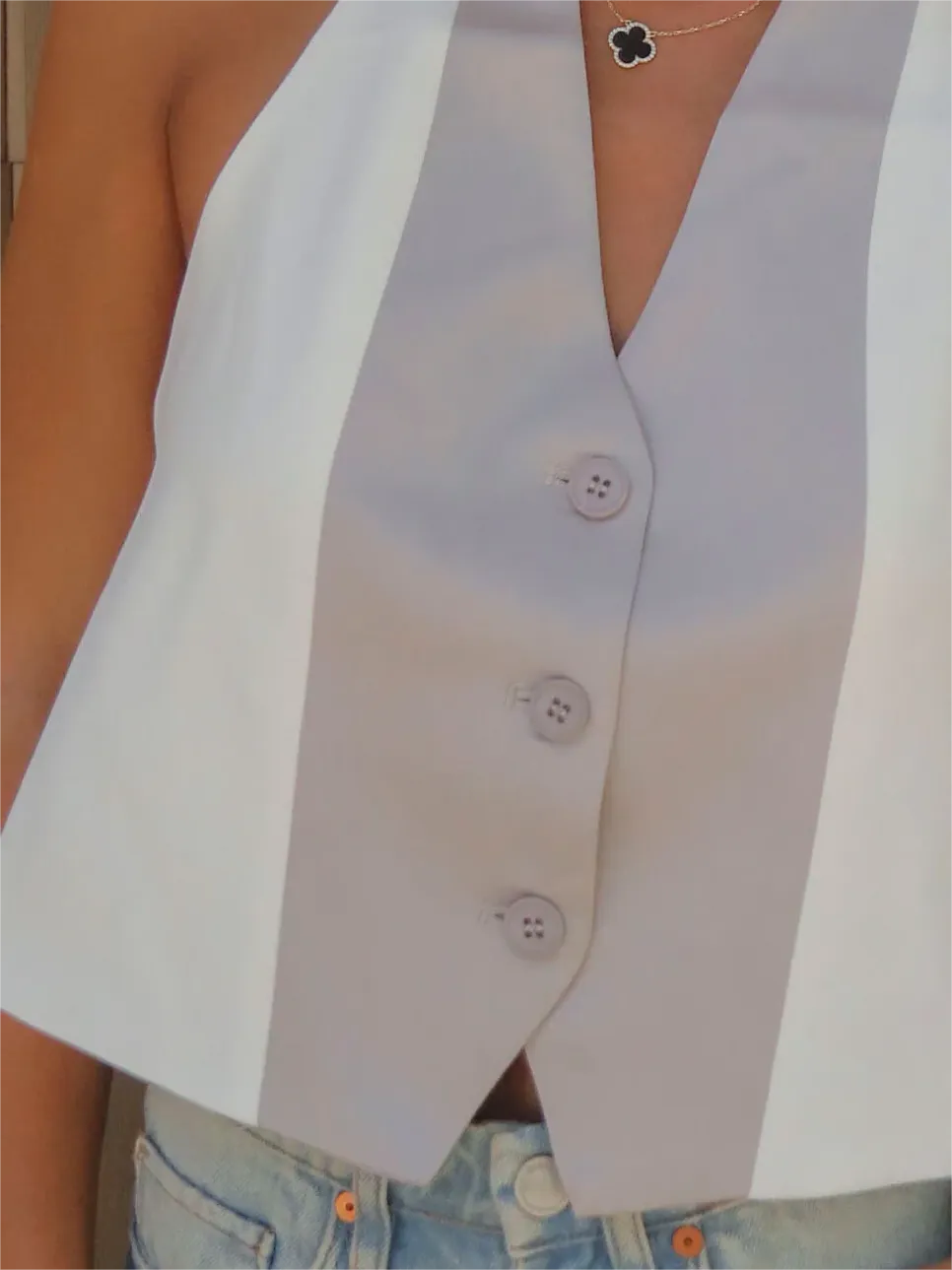 Sleeveless V Neck Buttoned Vest